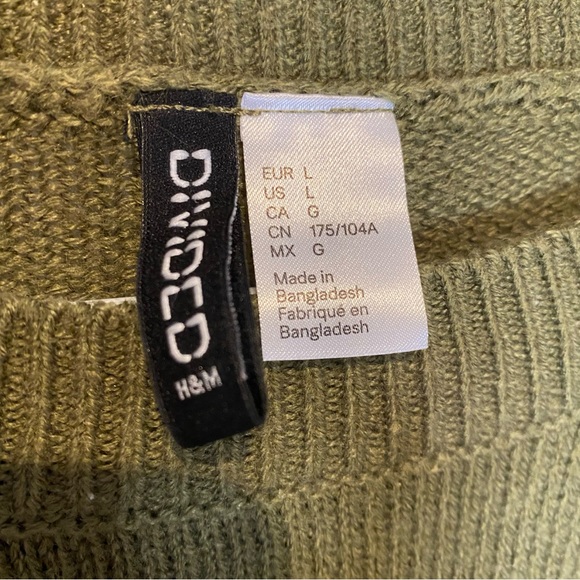 Army Green Crew Neck Sweater - Picture 2 of 2